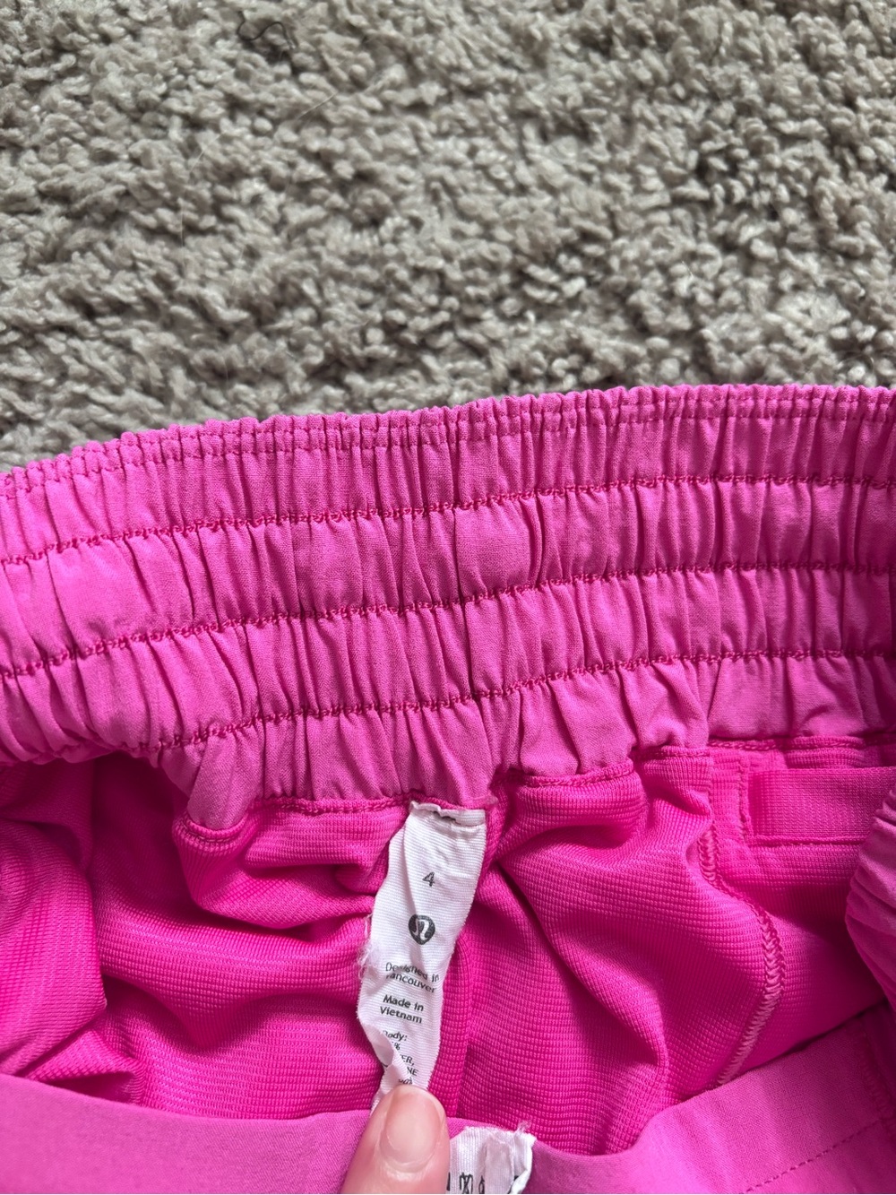 lululemon athletica Sonic Pink Hotty Hot Shorts - Picture 5 of 9
